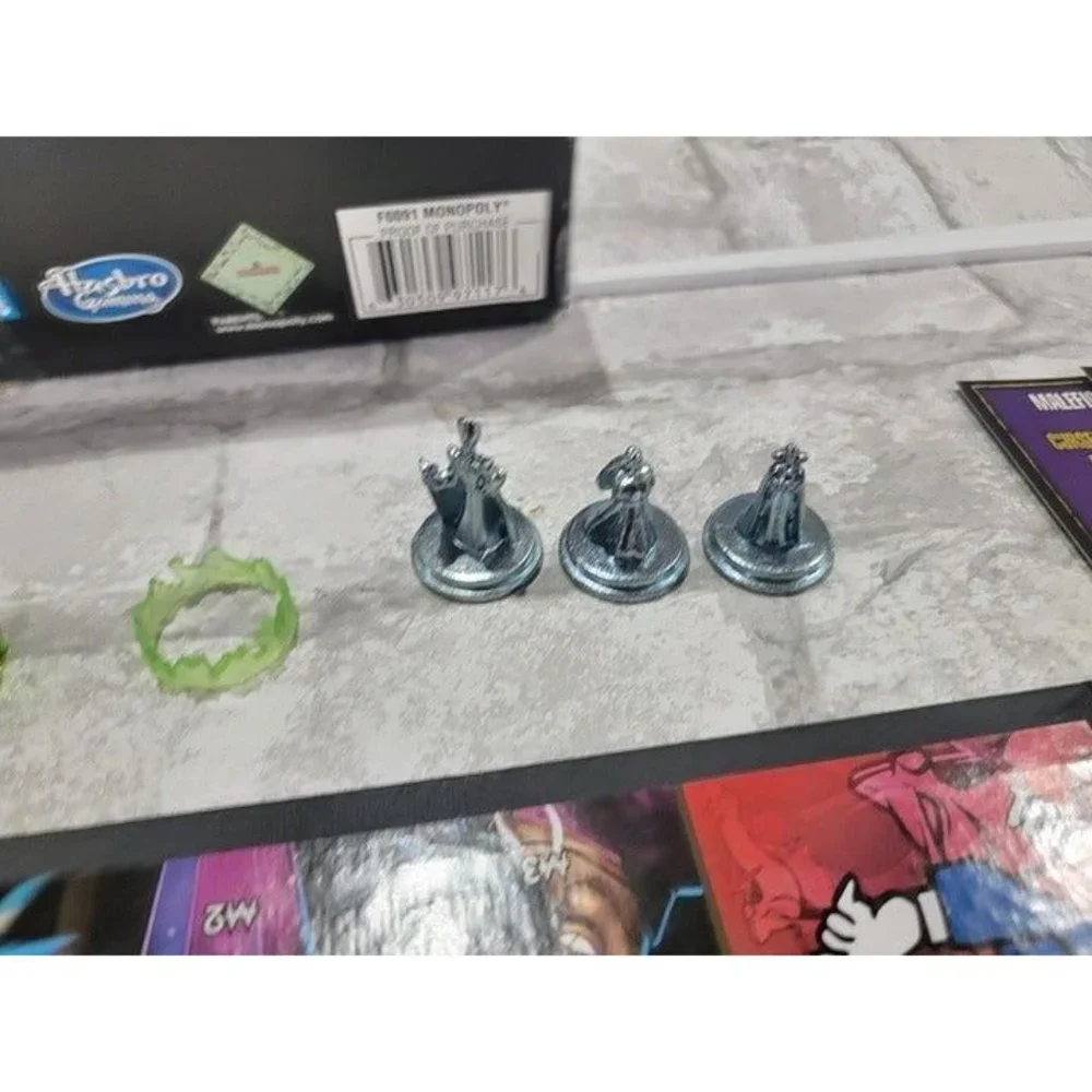 Monopoly: Disney Villains Edition Board Game for Kids Ages 8+ COMPLETE LIKE NEW!